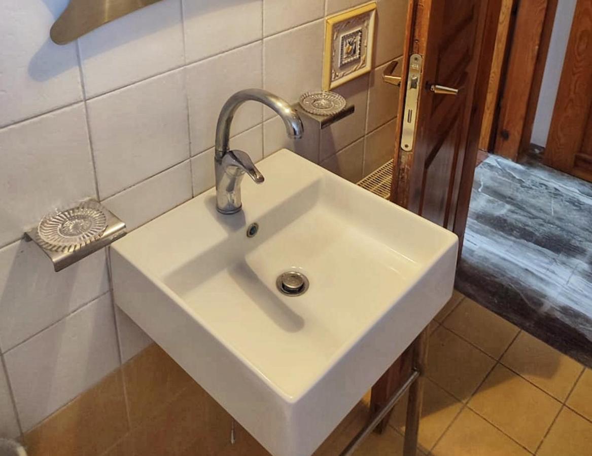 Lauren'S Charm Town Apartment Lefkada City ภายนอก รูปภาพ